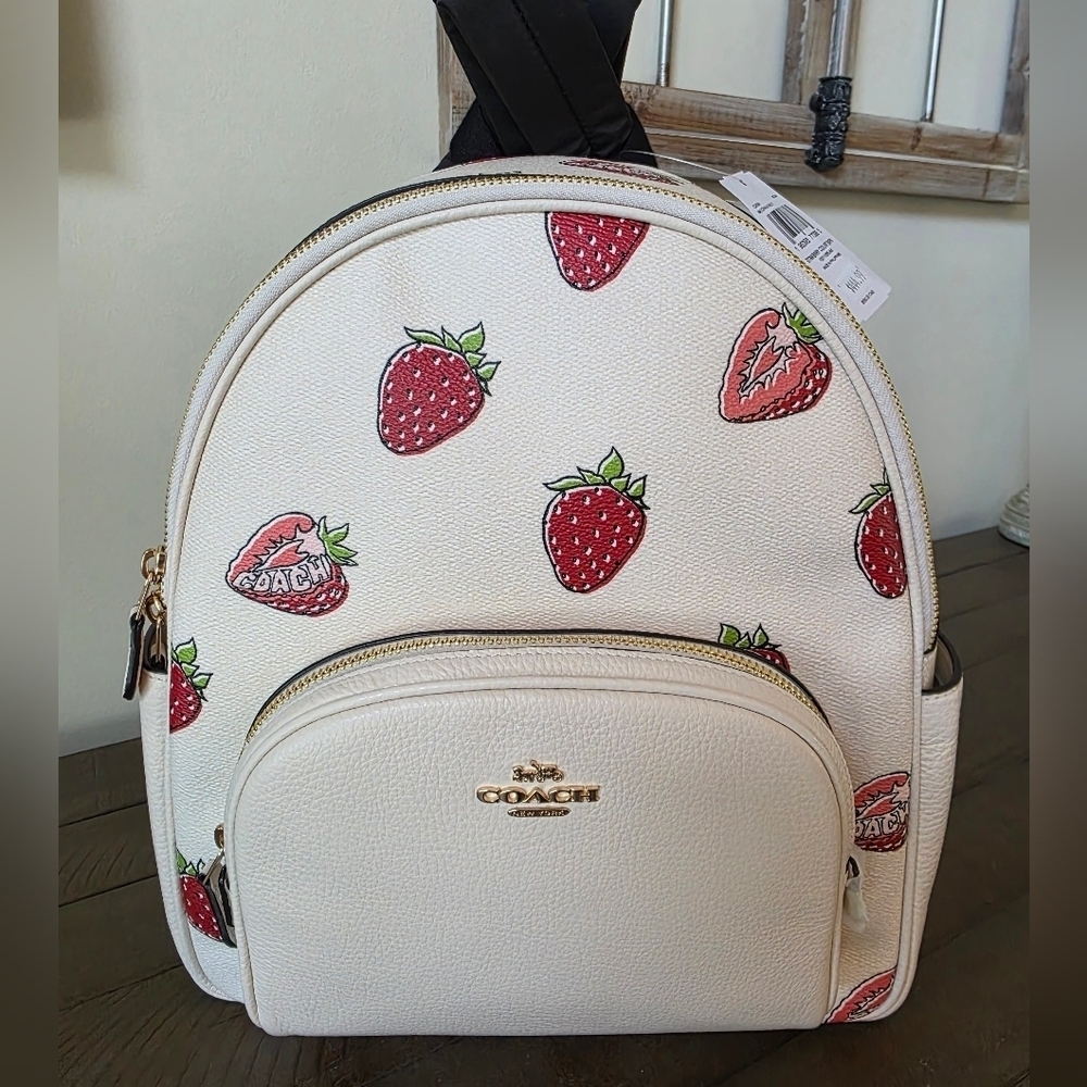 NWT Coach Court Backpack In Signature Canvas Strawberry Print